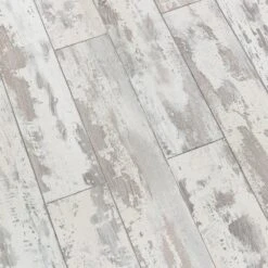 FAUS Bohome Distressed Oak - Synchro 8mm Laminate Flooring (217076) -Quality Home Flooring Store bohome distressed oak synchro 8mm laminate flooring 217076 p84225 228418 image