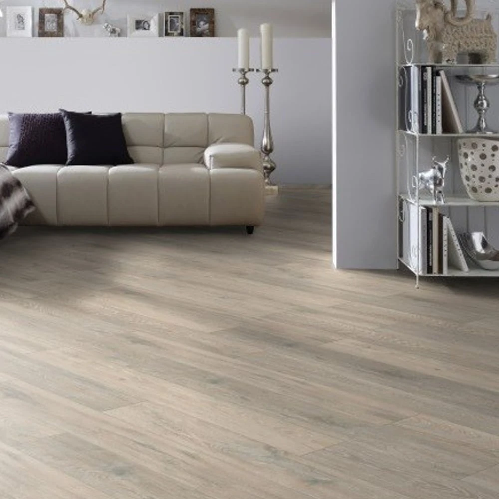 Krono Original Colorado Oak - Supernatural Classic 8mm Laminate Flooring (144123) 5 Krono Original Colorado Oak - Supernatural Classic 8mm Laminate Flooring (144123) - Image 3