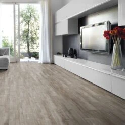 Kronotex Montmelo Silver Oak - Amazone 10mm Laminate Flooring (160222) -Quality Home Flooring Store montmelo silver oak amazone 10mm laminate flooring 160222 p54211 143239 image