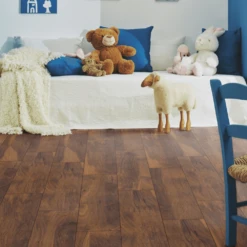 Krono Original Red River Hickory - Vintage Classic 10mm Laminate Flooring (29573) -Quality Home Flooring Store red river hickory vintage classic 10mm laminate flooring 29573 p9758 112472 image