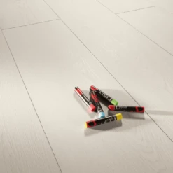 Swiss Krono Solid Chrome 12mm Davos Laminate Flooring (D3035) -Quality Home Flooring Store solid chrome 12mm davos laminate flooring d3035 p119128 242091 image