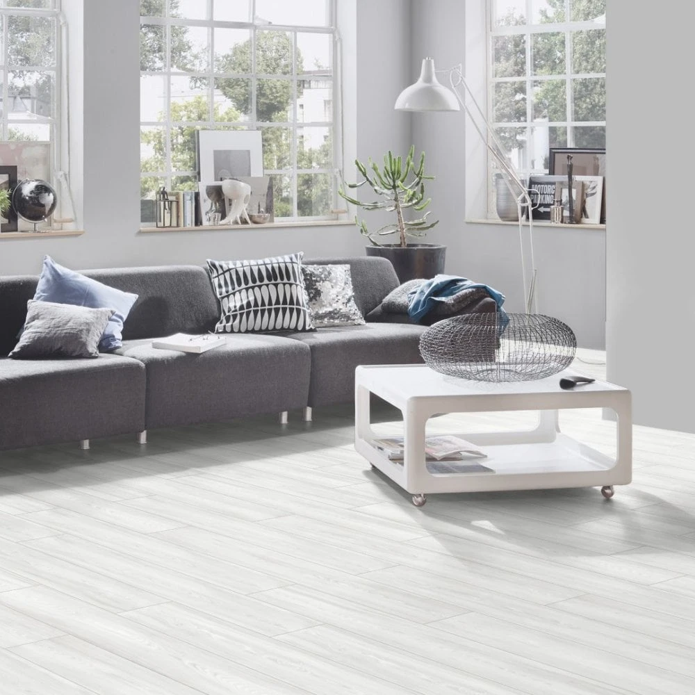 Krono Original Virgin Scandi Larch - Vintage Classic 10mm Laminate Flooring (249802) 6 Krono Original Virgin Scandi Larch - Vintage Classic 10mm Laminate Flooring (249802) - Image 4